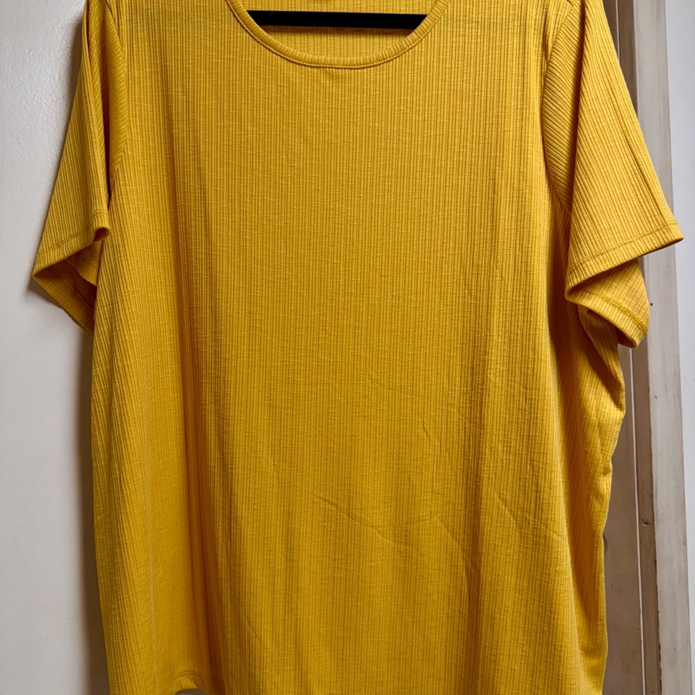 Old Navy Luxe Mustard Gold Ribbed Crew Neck Tee